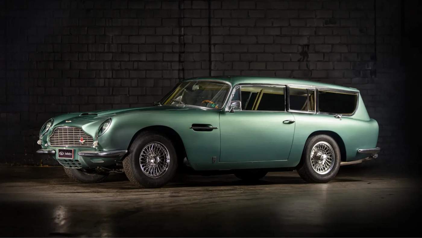 Aston Martin DB6