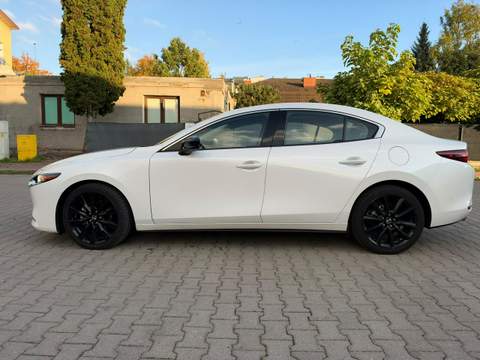 Mazda 3 IV (BP) 2021 — zdjęcie 4