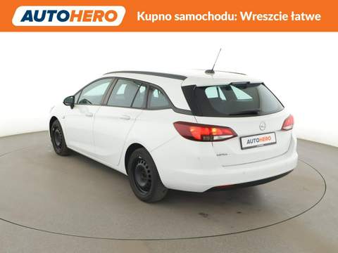 Opel Astra K facelifting 2020 — zdjęcie 4
