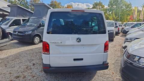 Volkswagen Caravelle T6 facelifting 2022 — zdjęcie 2