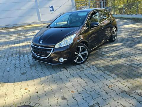 Peugeot 208 I 2013 — zdjęcie 3