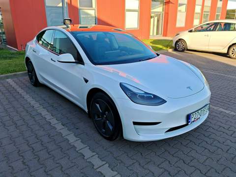 Tesla Model 3 I 2023 — zdjęcie 2