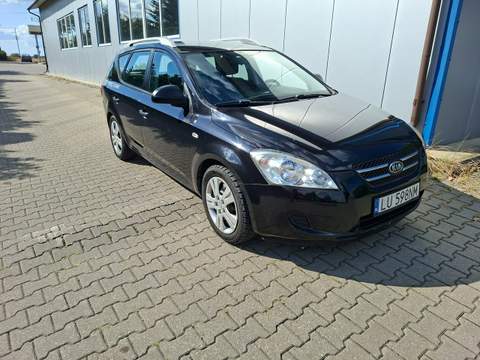 Kia Ceed I 2009 — zdjęcie 1