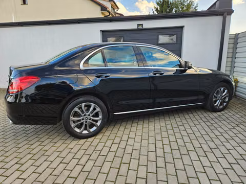 Mercedes-Benz C-Klasa IV (W205) facelifting 2018 — zdjęcie 4