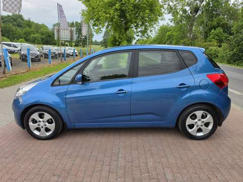 Kia Venga I 2010 — zdjęcie 3