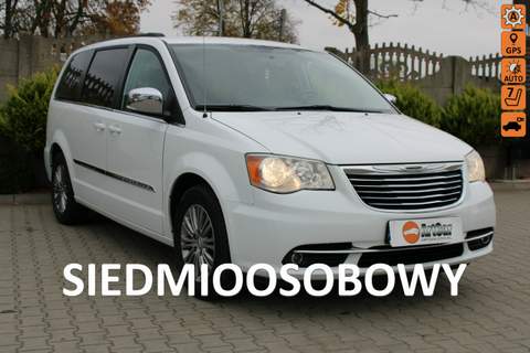 Chrysler Town & Country V facelifting 2014 — zdjęcie 1