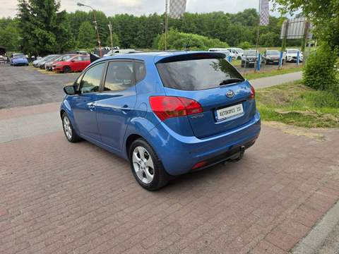 Kia Venga I 2010 — zdjęcie 4
