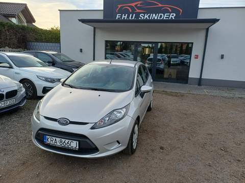 Ford Fiesta Mk6 2010 — zdjęcie 3