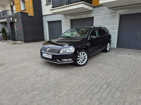 Volkswagen Passat B7 2011 — zdjęcie 1