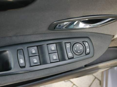 Renault Scenic III facelifting 2 2013 — zdjęcie 6
