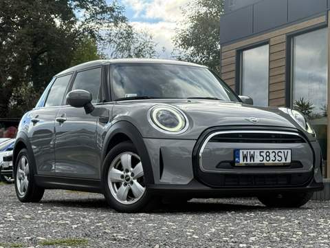 Mini Hatch III (F55/F56) facelifting 2021 — zdjęcie 1