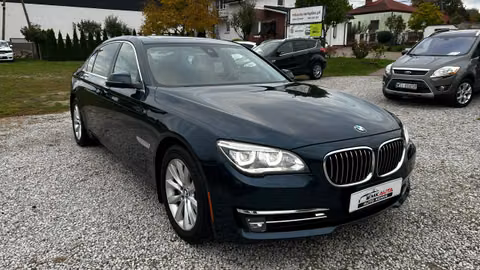 BMW 7 serii V (F01/F02/F04) facelifting 2014 — zdjęcie 3
