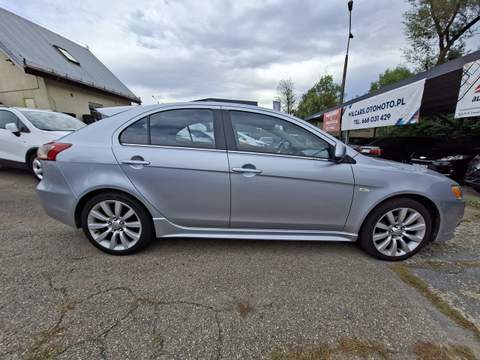 Mitsubishi Lancer X 2009 — zdjęcie 6