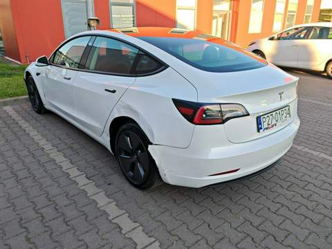 Tesla Model 3 I 2023 — zdjęcie 4