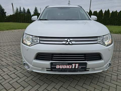 Mitsubishi Outlander III facelifting 2014 — zdjęcie 5