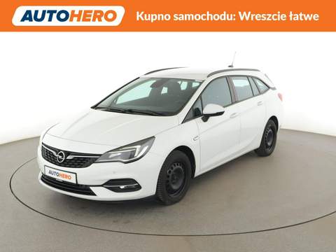 Opel Astra K facelifting 2020 — zdjęcie 1