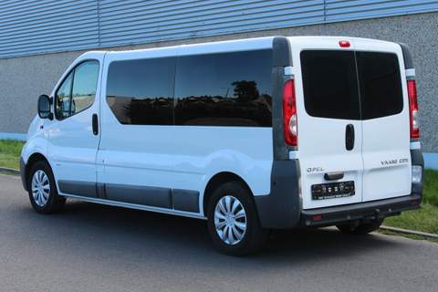 Opel Vivaro A facelifting 2012 — zdjęcie 3