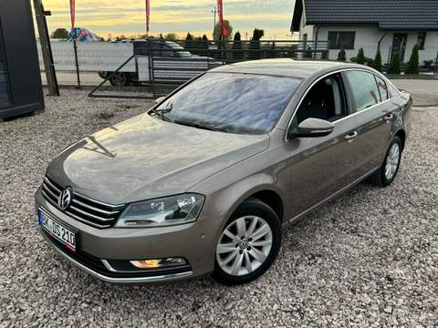 Volkswagen Passat B7 2011 — zdjęcie 2