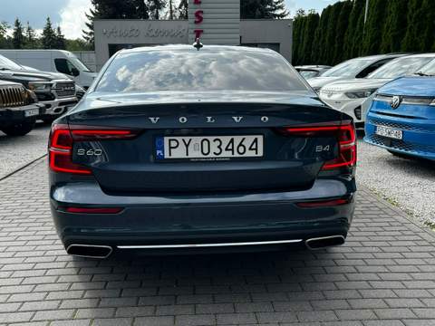 Volvo S60 III 2022 — zdjęcie 5