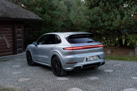 Porsche Cayenne III facelifting 2024 — zdjęcie 2