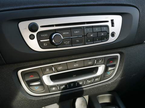 Renault Scenic III facelifting 2 2013 — zdjęcie 5