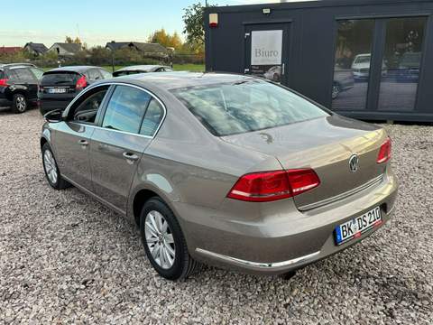 Volkswagen Passat B7 2011 — zdjęcie 6