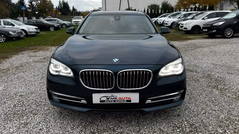 BMW 7 serii V (F01/F02/F04) facelifting 2014 — zdjęcie 2