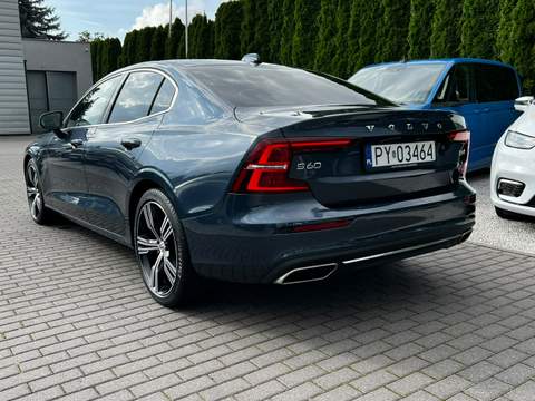 Volvo S60 III 2022 — zdjęcie 6
