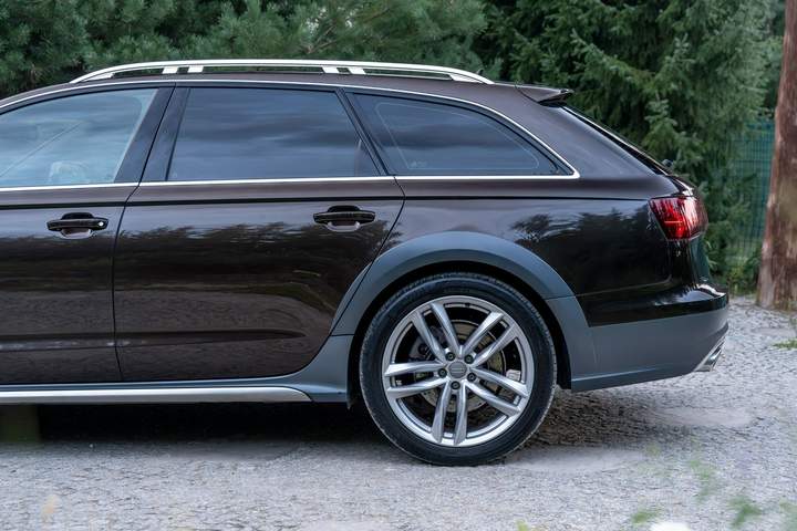 Audi A6 allroad III (C7) facelifting 2018 — zdjęcie 9
