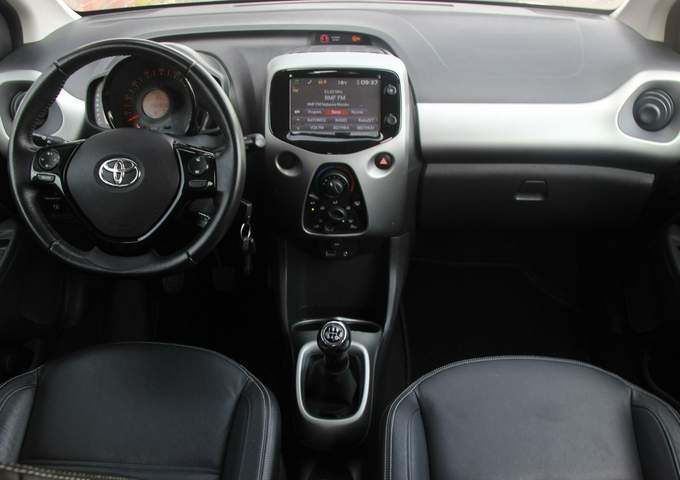 Toyota Aygo II 2017 — zdjęcie 27