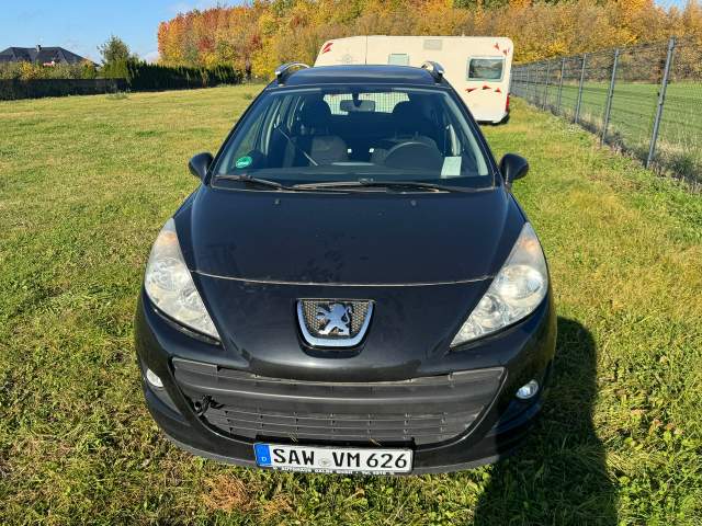 Peugeot 207 I facelifting 2010 — zdjęcie 3