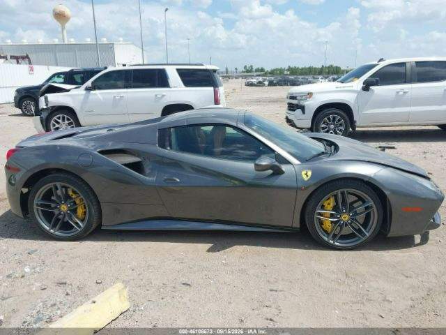 Ferrari 488 2019 — zdjęcie 15