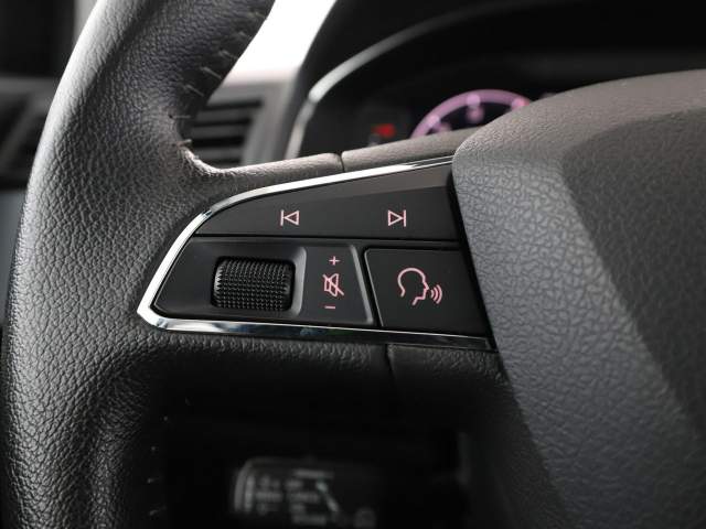 SEAT Arona I 2021 — zdjęcie 31