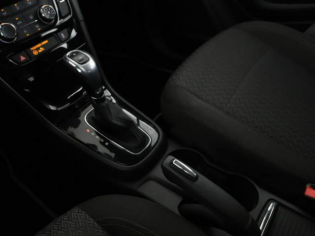 Opel Mokka I facelifting 2017 — zdjęcie 25