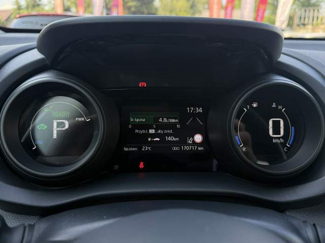 Toyota Yaris IV 2022 — zdjęcie 21