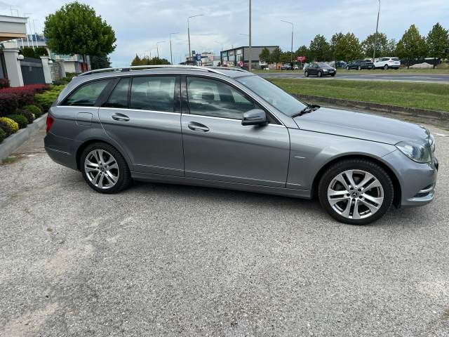 Mercedes-Benz C-Klasa III (W204) facelifting 2011 — zdjęcie 8