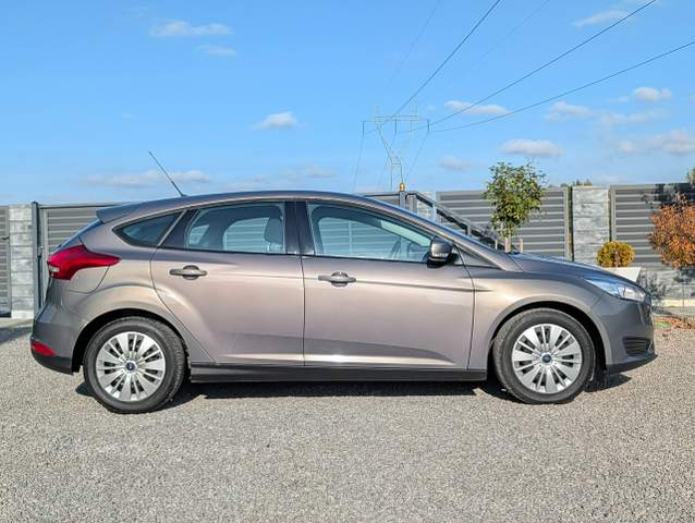 Ford Focus III facelifting 2015 — zdjęcie 9