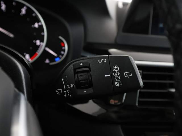 BMW 5 serii VII (G30/G31) 2019 — zdjęcie 34