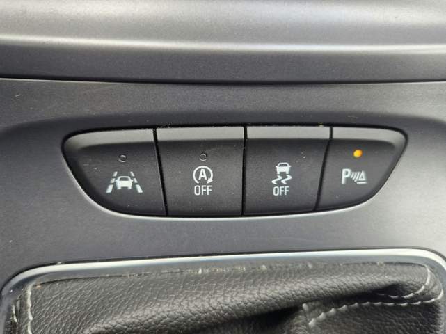 Opel Astra K 2019 — zdjęcie 22