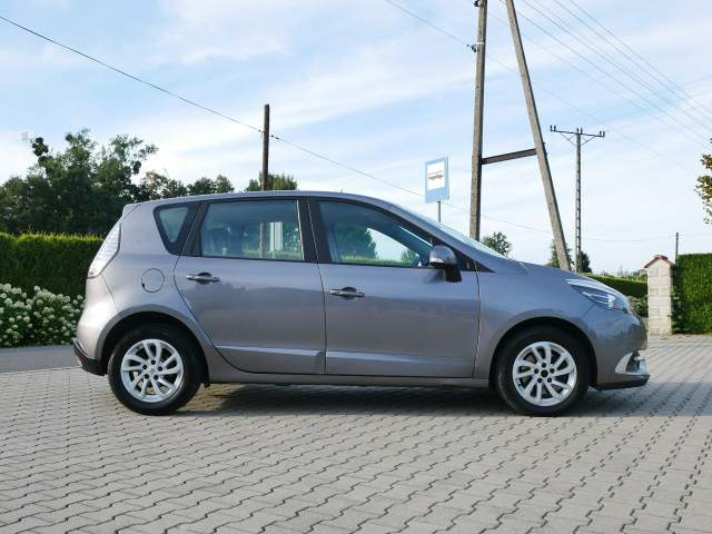 Renault Scenic III facelifting 2 2013 — zdjęcie 11