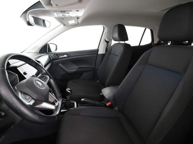 Volkswagen T-Cross I 2020 — zdjęcie 13