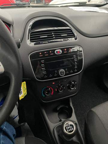 Fiat Punto III Punto 2016 — zdjęcie 23