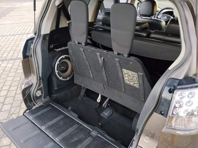 Mitsubishi Outlander II facelifting 2010 — zdjęcie 8