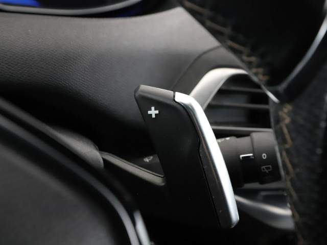 Peugeot 3008 II 2017 — zdjęcie 33