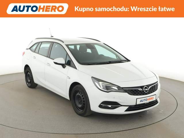Opel Astra K facelifting 2020 — zdjęcie 10
