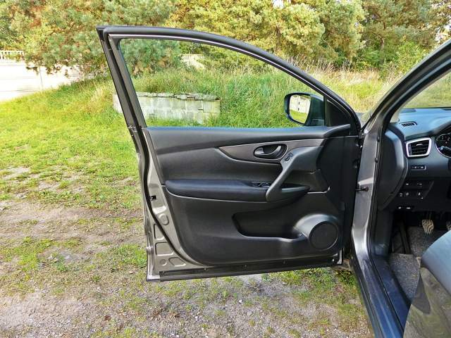 Nissan Qashqai II 2016 — zdjęcie 16