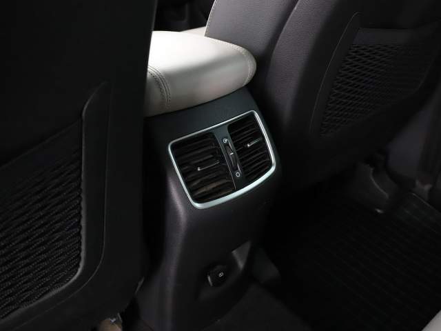 Hyundai Tucson III 2018 — zdjęcie 40