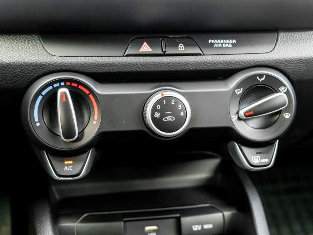 Kia Stonic I facelifting 2 2025 — zdjęcie 15