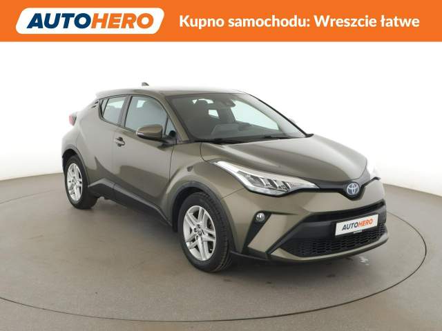 Toyota C-HR I facelifting 2022 — zdjęcie 10