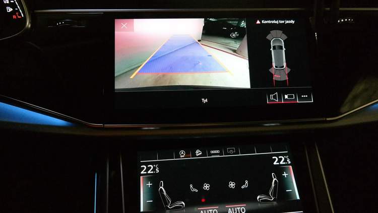 Audi Q8 I (4M) 2023 — zdjęcie 30